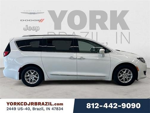2020 Chrysler Pacifica Touring-L