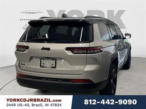 2025 Jeep Grand Cherokee L Laredo
