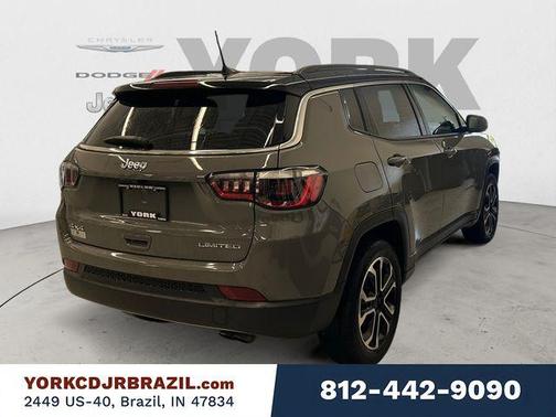 Sting-Gray Clearcoat 2022 Jeep Compass Limited