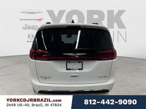 2023 Chrysler Pacifica Limited