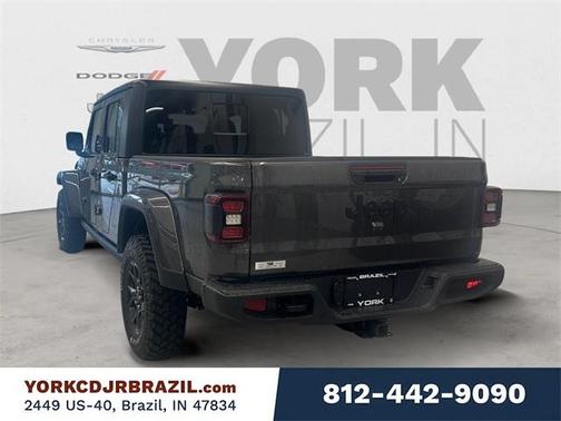2025 Jeep Gladiator Sport