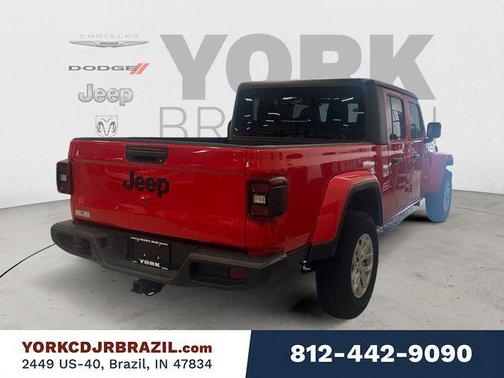 2023 Jeep Gladiator Sport S