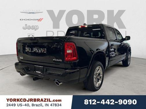 Diamond Black Crystal Pearlcoat 2026 RAM 1500 Big Horn/Lone Star