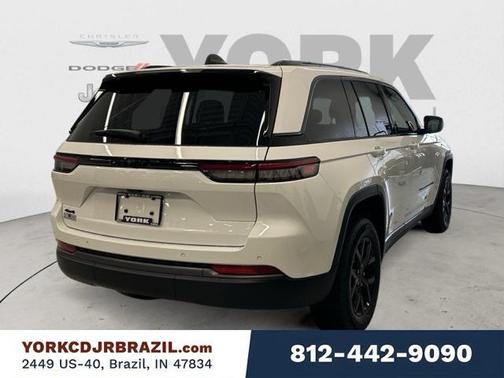 2026 Jeep Grand Cherokee Altitude