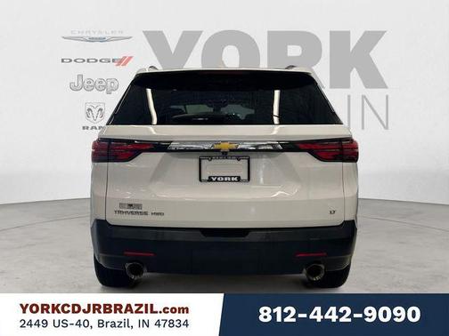 Summit White 2023 Chevrolet Traverse LT Cloth