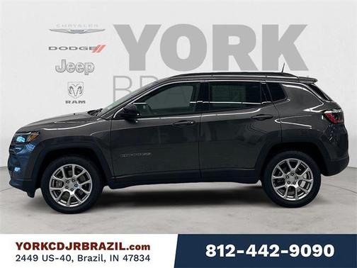 2023 Jeep Compass Latitude Lux