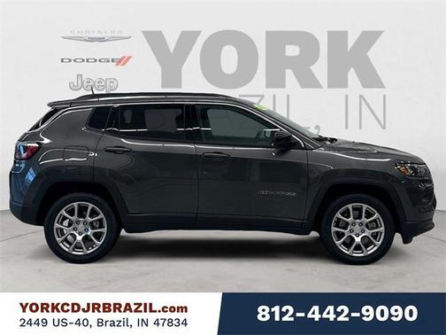 2023 Jeep Compass Latitude Lux