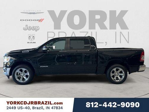 Diamond Black Crystal Pearlcoat 2022 RAM 1500 Big Horn/Lone Star