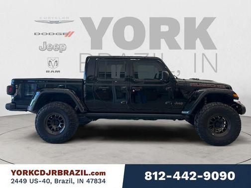 Black Clearcoat 2023 Jeep Gladiator Rubicon
