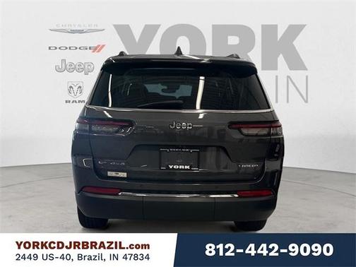 2022 Jeep Grand Cherokee L Laredo