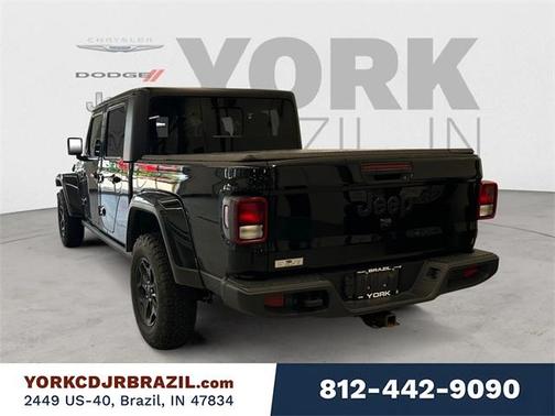 2021 Jeep Gladiator Sport