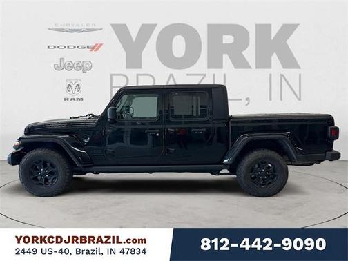 2021 Jeep Gladiator Sport