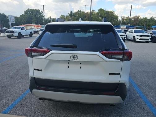 2024 Toyota RAV4 Adventure