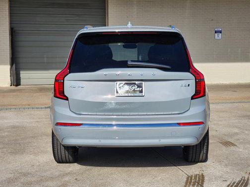 2026 Volvo XC90 Ultra, B6 AWD Gas (mild hybrid), Gasoline, Bright, 6 Seats