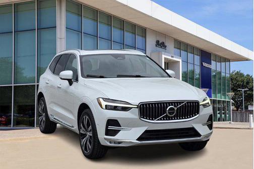 2023 Volvo XC60 B5 Plus Bright Theme
