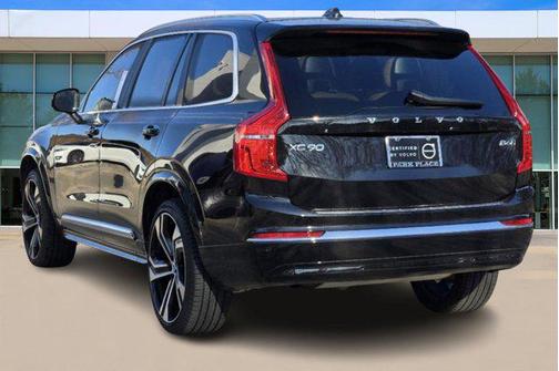 2025 Volvo XC90 B6 Ultra