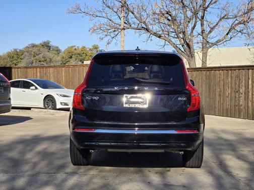 2025 Volvo XC90 B6 Ultra