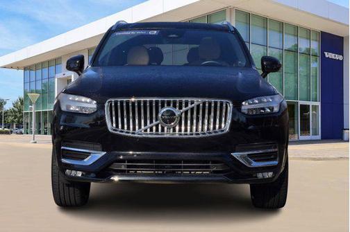 2025 Volvo XC90 B6 Ultra