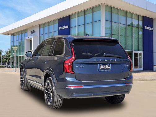 2026 Volvo XC90 B5 Core