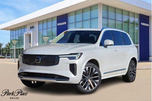 2025 Volvo XC90 B5 Plus 7-Seater