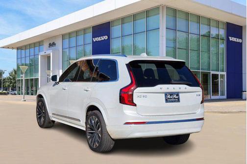2025 Volvo XC90 B5 Plus 7-Seater