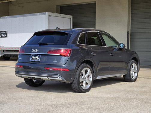 2021 Audi Q5 45 Prestige
