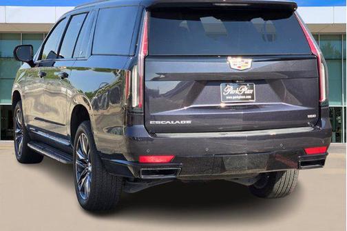 2024 Cadillac Escalade ESV Sport
