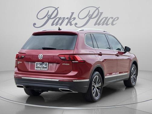 Cardinal Red Metallic 2019 Volkswagen Tiguan 2.0T SEL