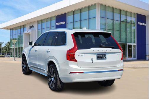 2025 Volvo XC90 Plug-In Hybrid T8 Plus 7-Seater