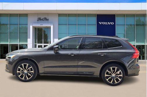 2025 Volvo XC60 Plus