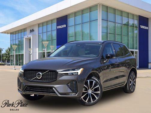 2025 Volvo XC60 B5 Plus