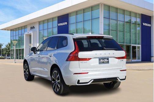 2025 Volvo XC60 B5 Plus