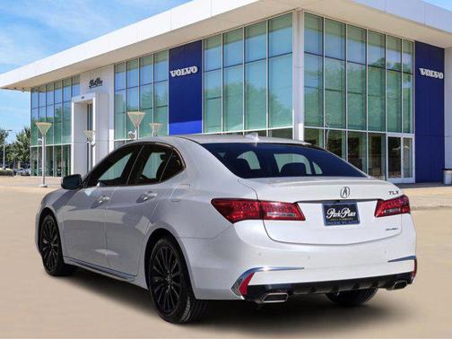 2018 Acura TLX Base