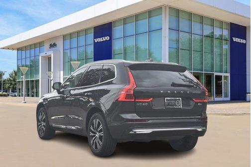 2022 Volvo XC60 B6 Inscription