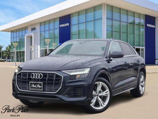 2023 Audi Q8 55 Premium