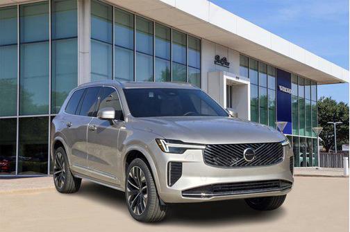 2025 Volvo XC90 B6 Core
