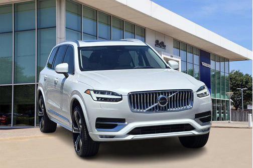 2025 Volvo XC90 B5 Ultra