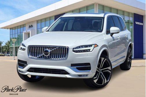 2025 Volvo XC90 B5 Ultra
