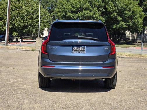 2025 Volvo XC90 Plug-In Hybrid T8 Plus 7-Seater