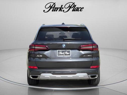 Black Sapphire Metallic 2023 BMW X5 PHEV xDrive45e