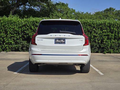 2025 Volvo XC90 Plug-In Hybrid T8 Ultra 6-Seater