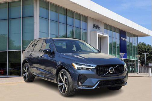 2025 Volvo XC60 B5 Ultra