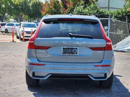 2025 Volvo XC60 Plug-In Hybrid T8 Ultra