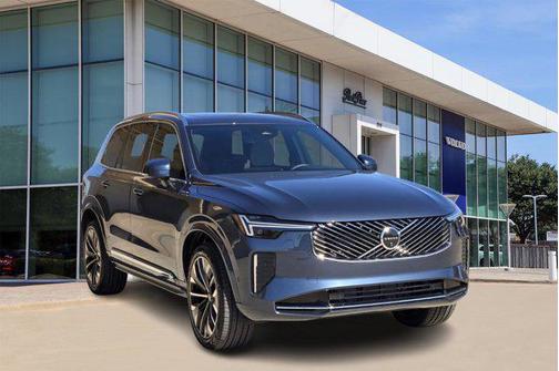 2026 Volvo XC90 B6 Plus 7-Seater