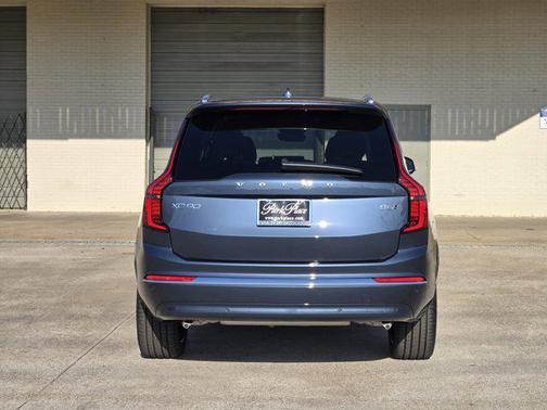 2026 Volvo XC90 B6 Ultra 7-Seater