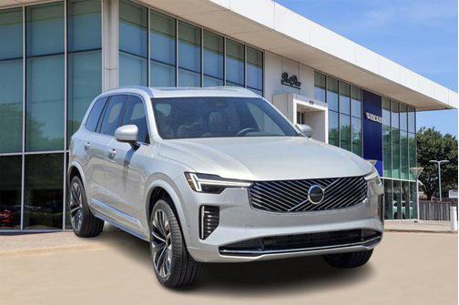 2025 Volvo XC90 B5 Plus 7-Seater