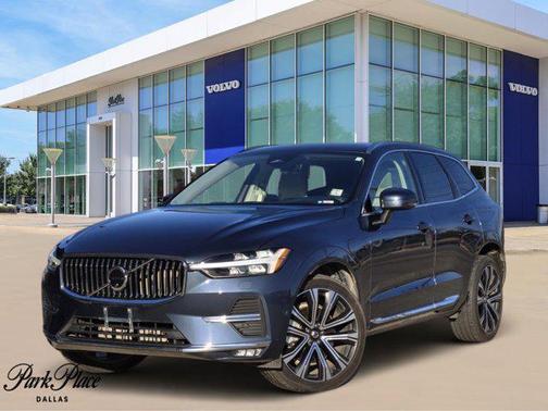 2023 Volvo XC60 B5 Ultimate Bright Theme