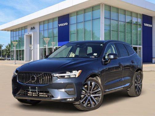 2023 Volvo XC60 B5 Ultimate Bright Theme