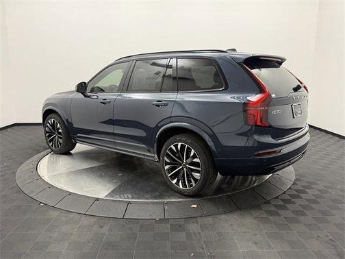2026 Volvo XC90 Ultra Dark Theme, B6 AWD Gas (mild hybrid), Gasoline, 6 Seats