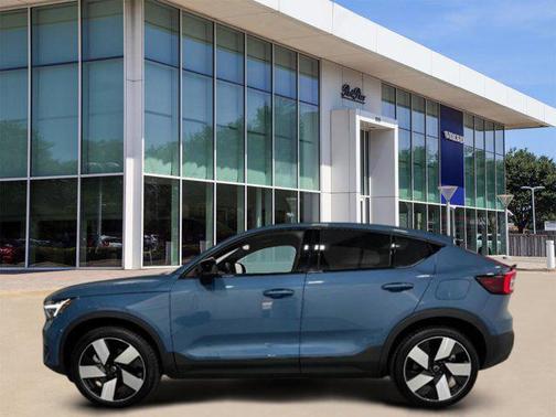2024 Volvo C40 Recharge Pure Electric Twin Ultimate